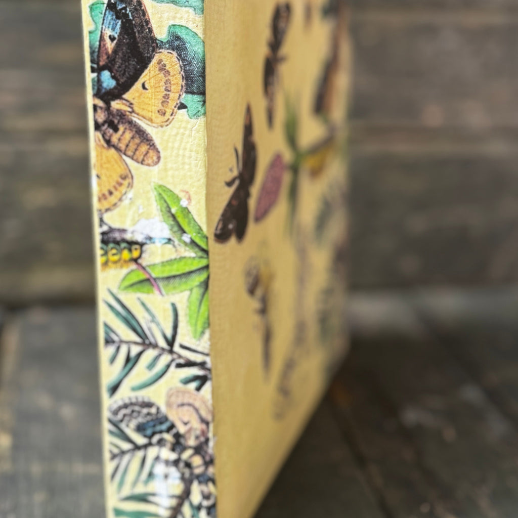 Vintage wooden trinket box with découpage butterflies
