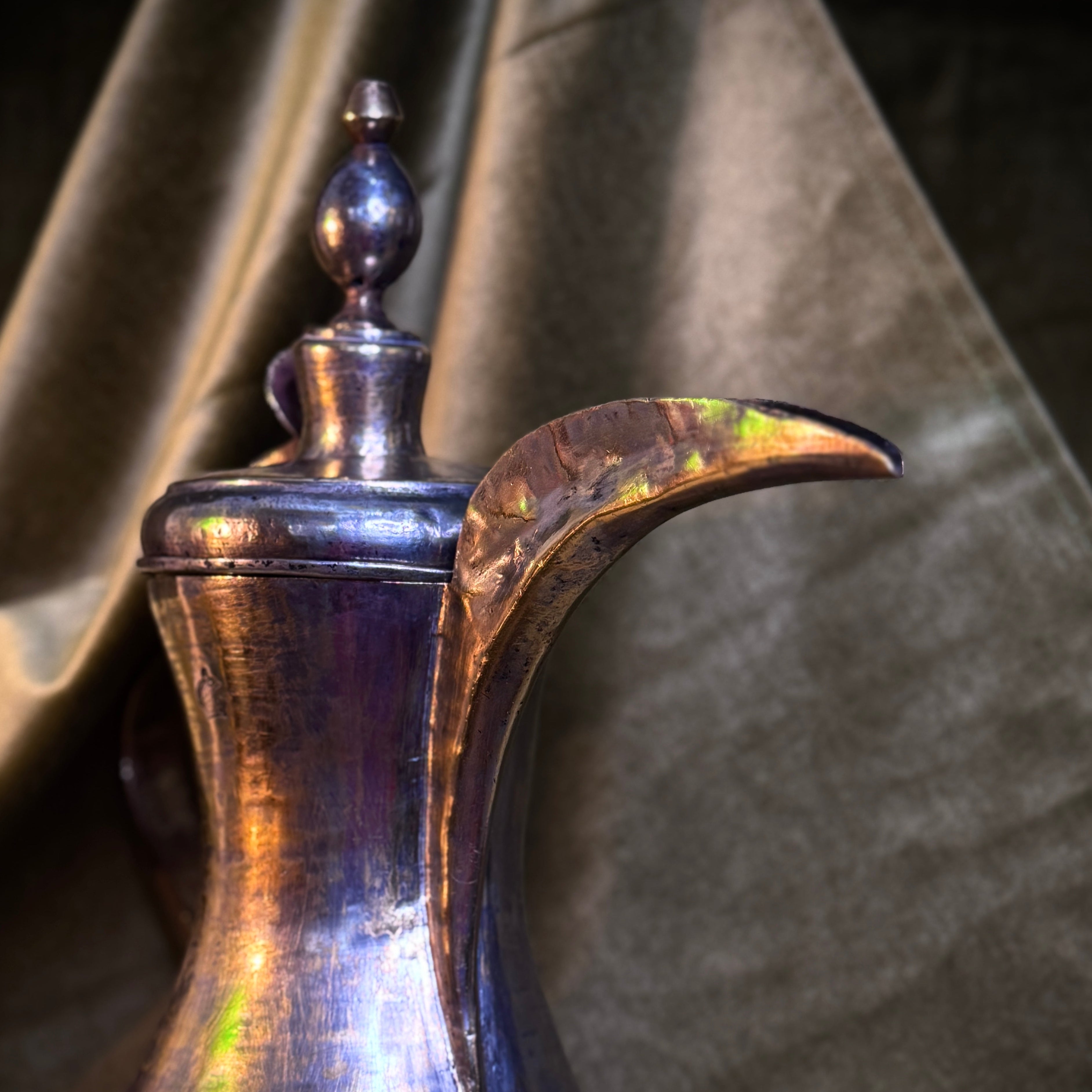 Handmade silver-plated Syrian Bedouin dallah of late 18th century