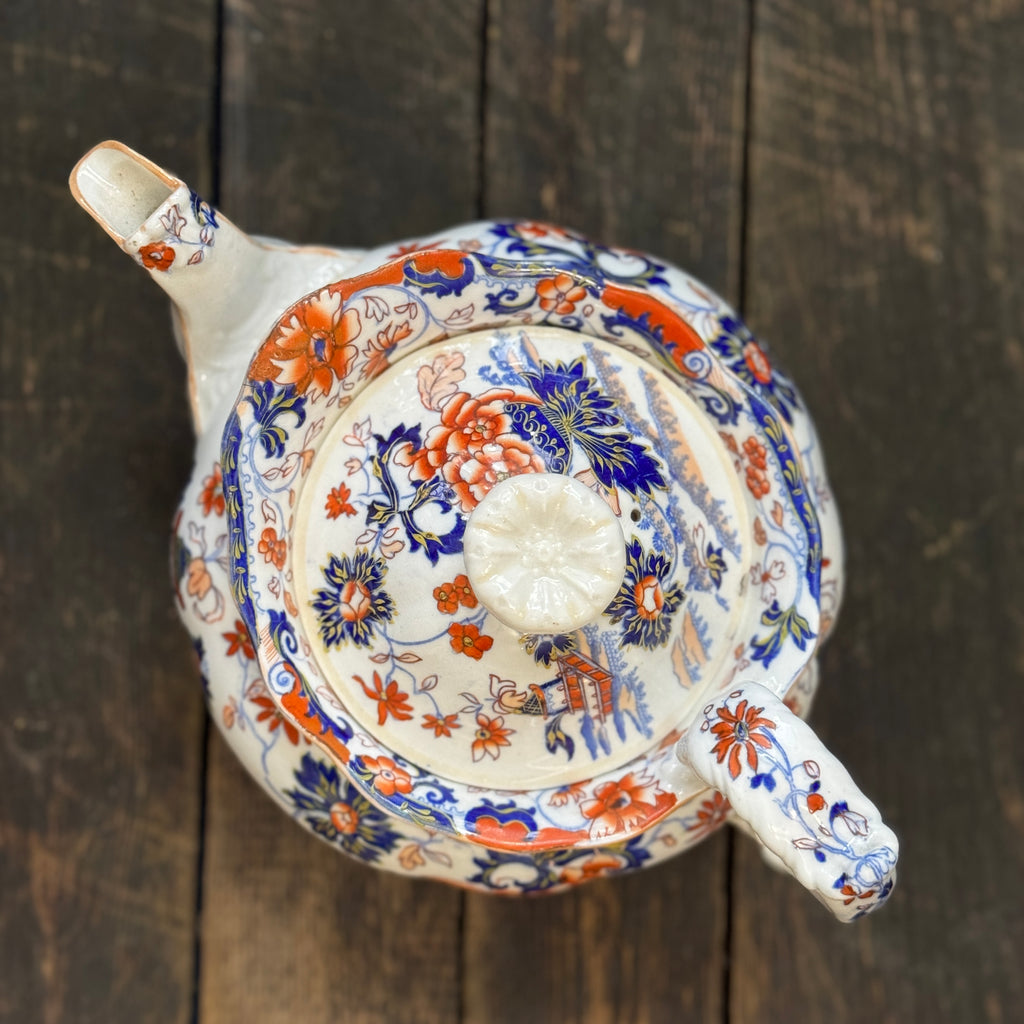 Early 19th century Imari teapot by Minton Amherst