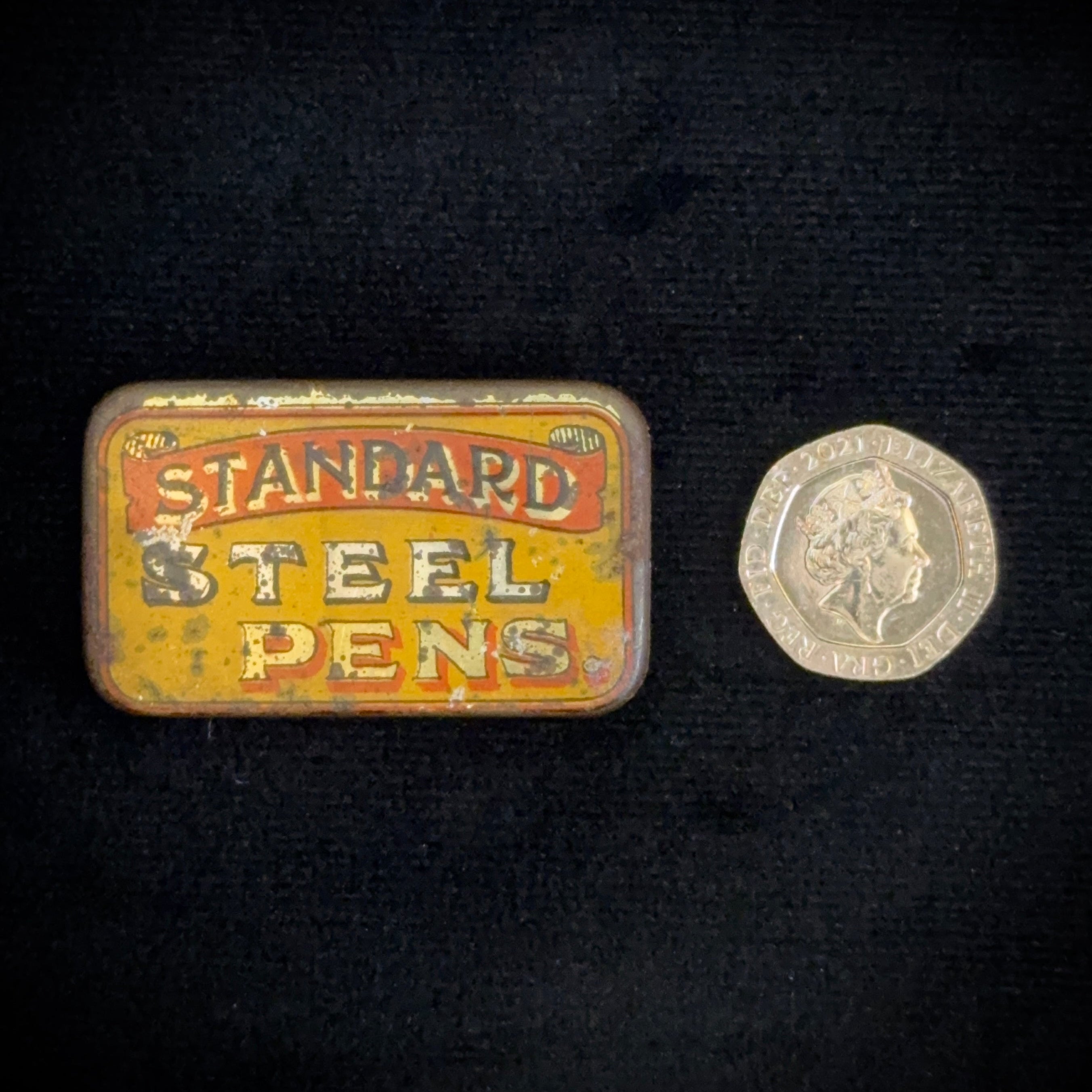 Tiny Edwardian nib tin