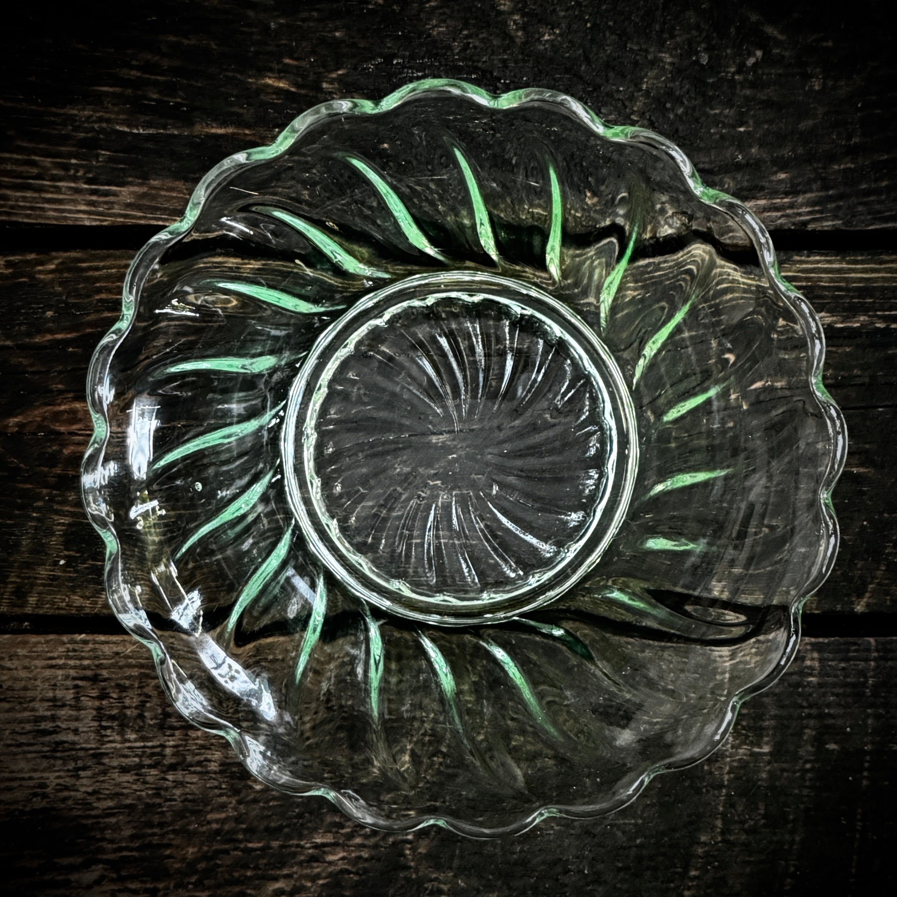 Set of uranium glass bowls, by Bagley, 1930s
