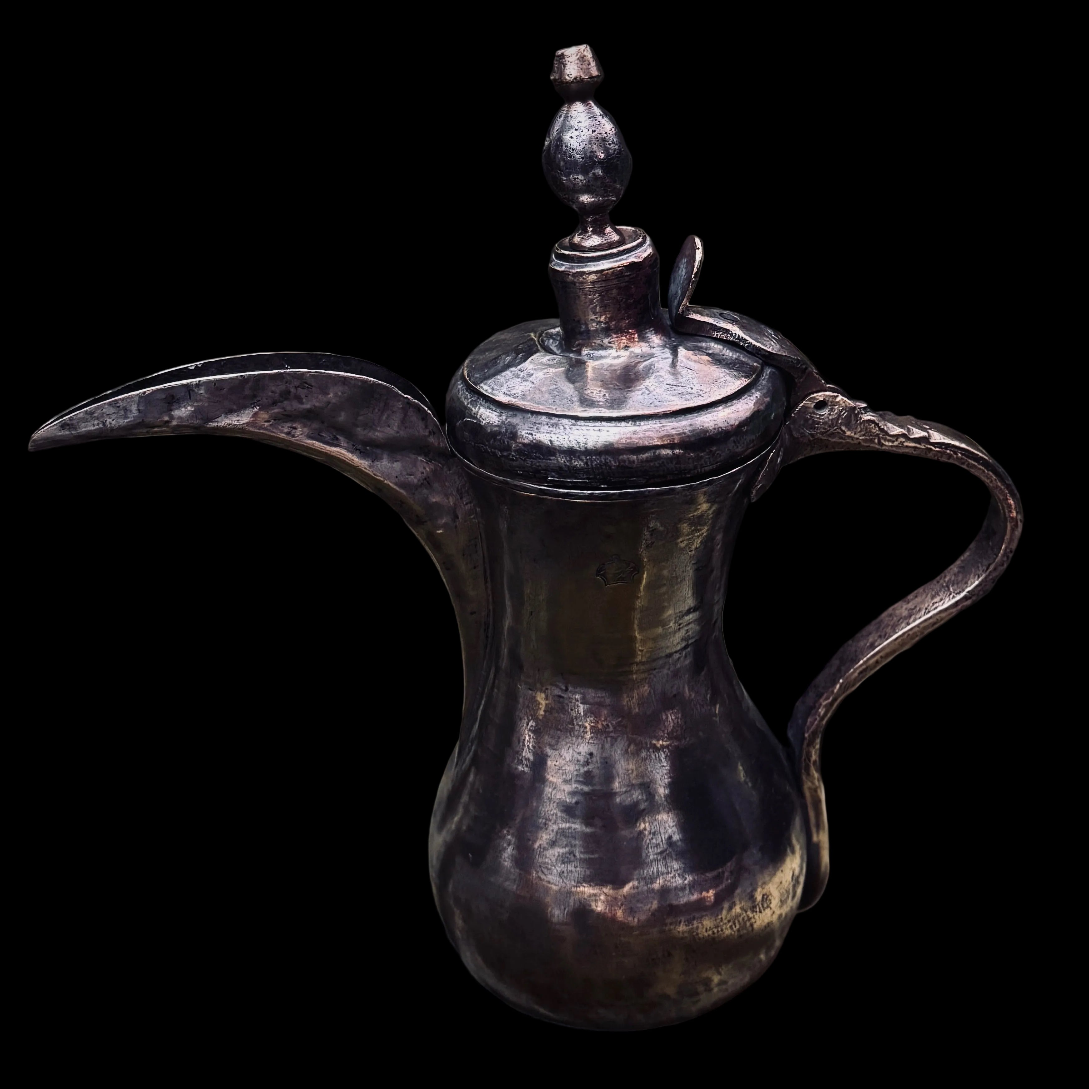Handmade silver-plated Syrian Bedouin dallah of late 18th century