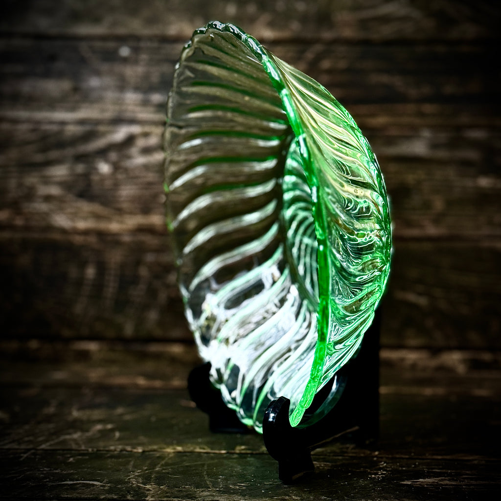 Set of uranium glass bowls, by Bagley, 1930s