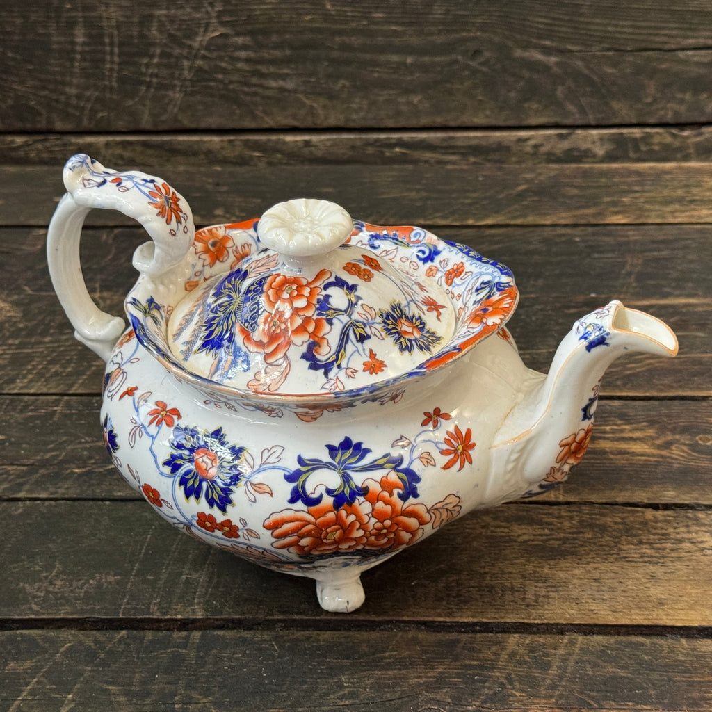 Early 19th century Imari teapot by Minton Amherst