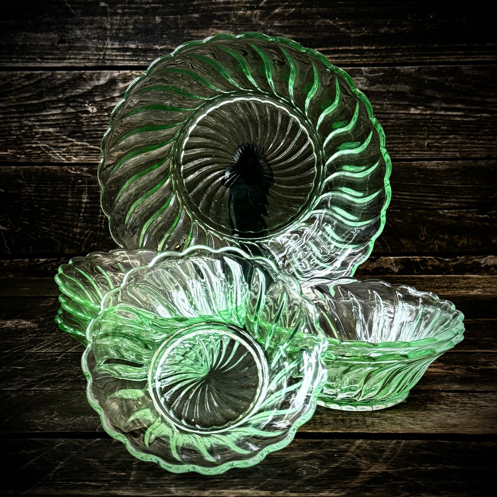 Set of uranium glass bowls, by Bagley, 1930s