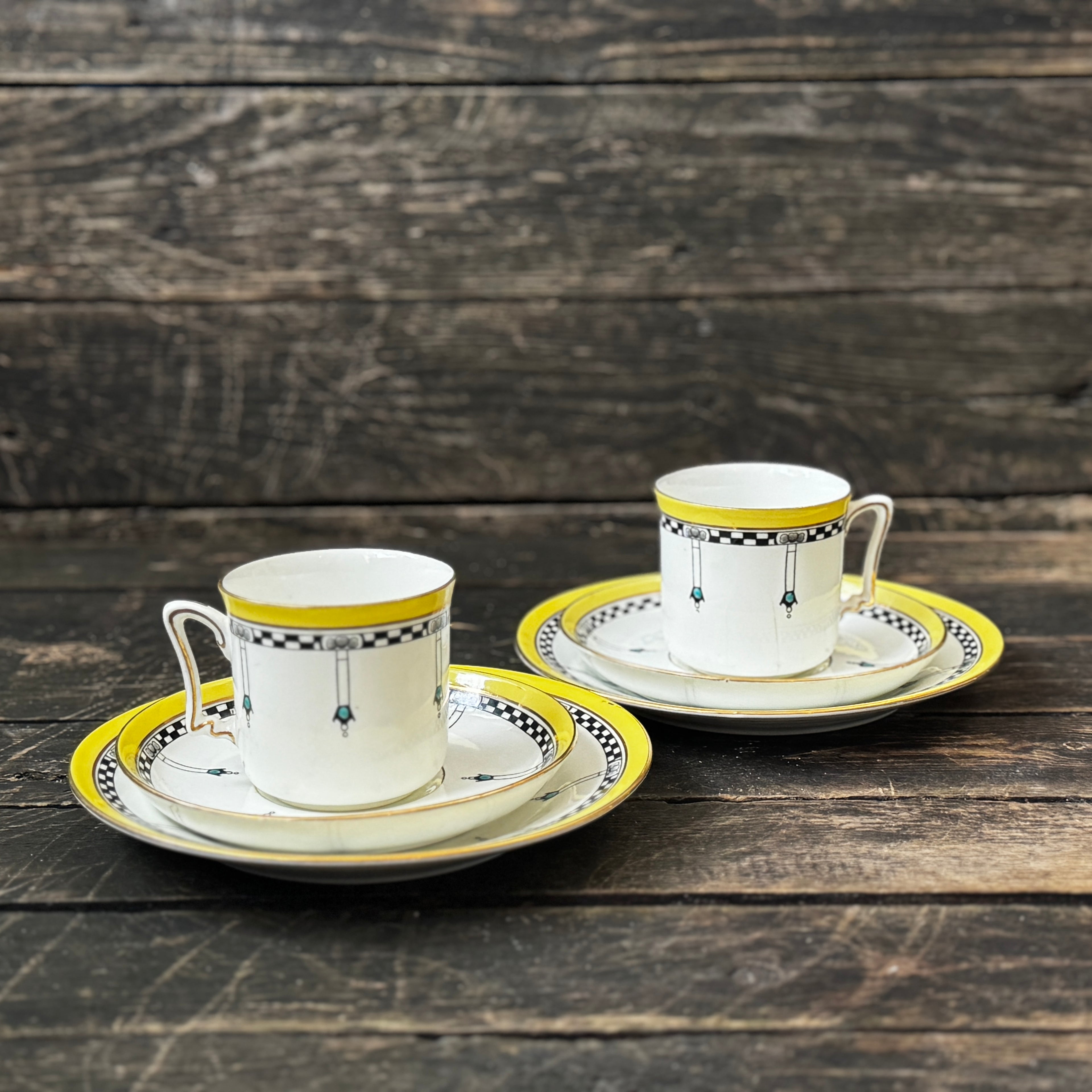 Set of two Art Deco espresso /coffee cups with matching saucers and plates