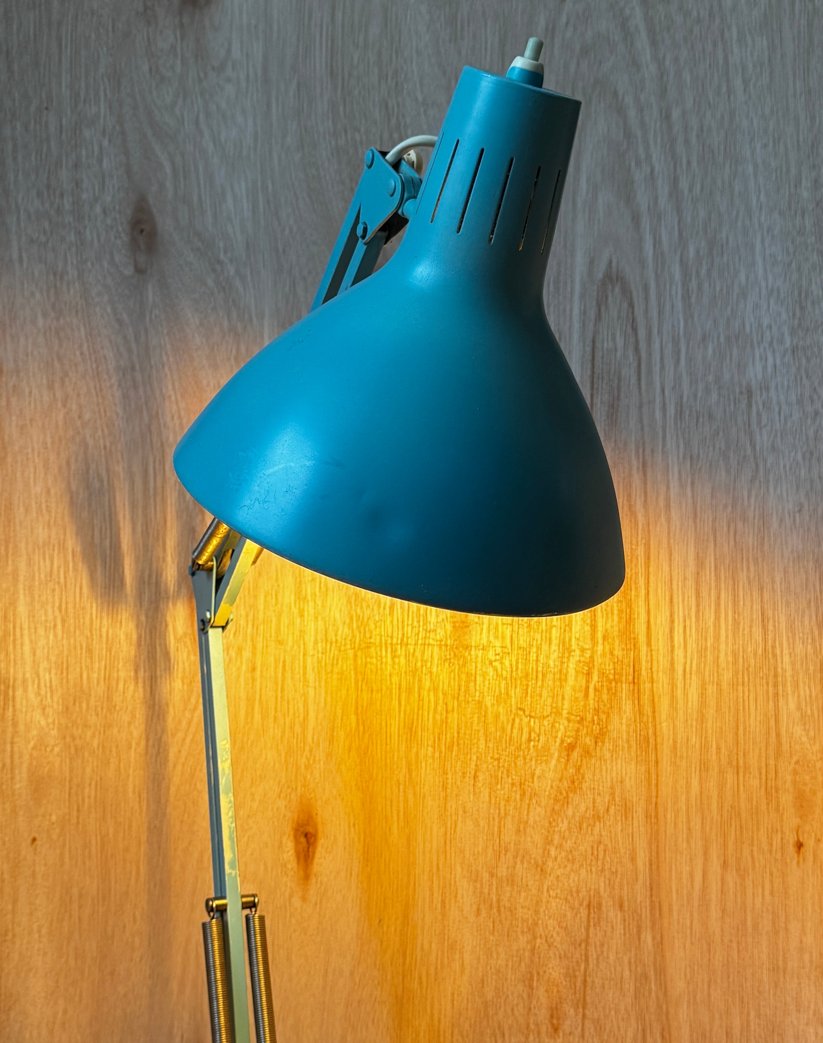 Large 1950s-60s “1001 Lamps” anglepoise desk lamp