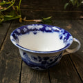 Very rare Royal Staffordshire child’s chamber pot, chinoiserie flow-blue Pekin