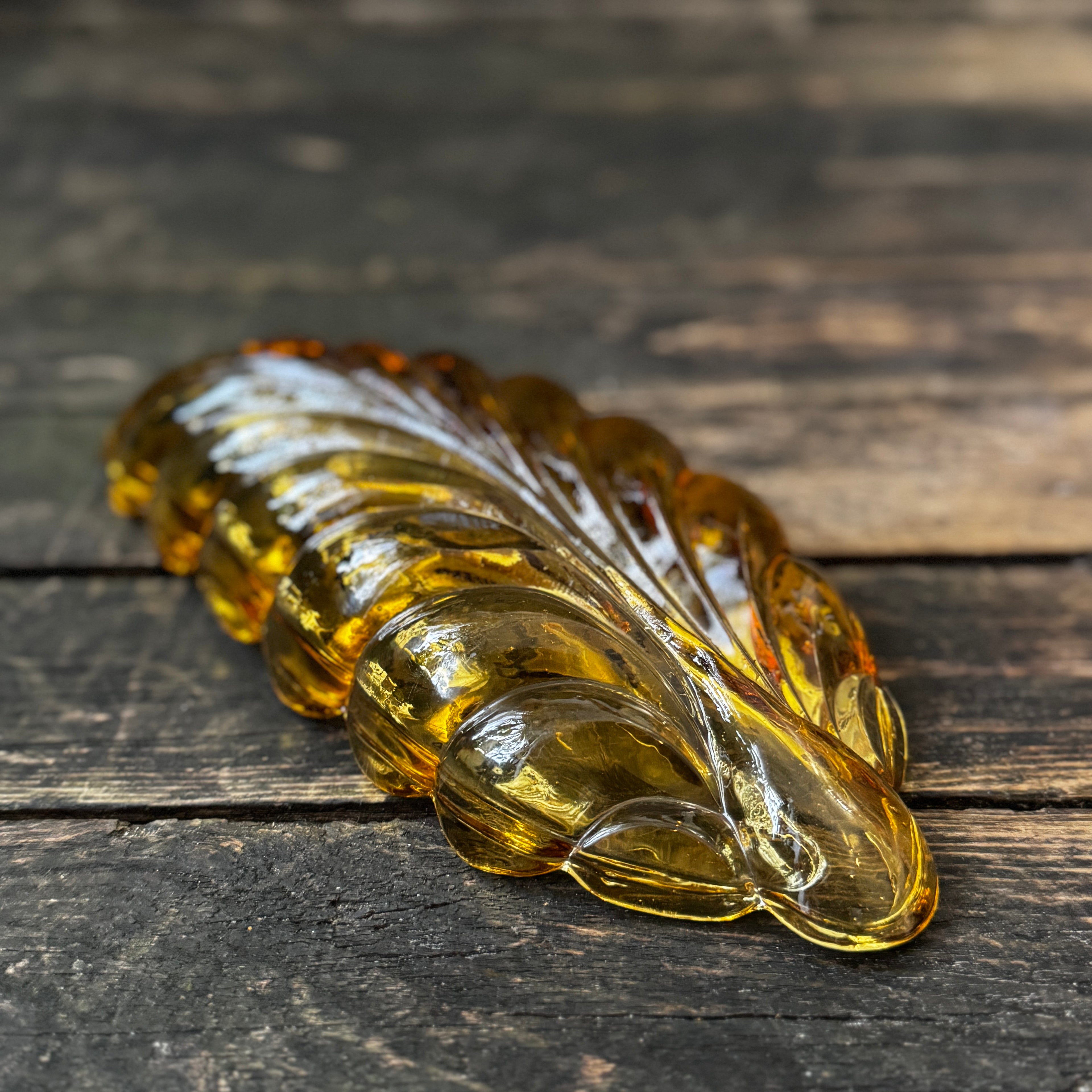 Leaf-formed amber pressed glass Art Deco dish 1930s