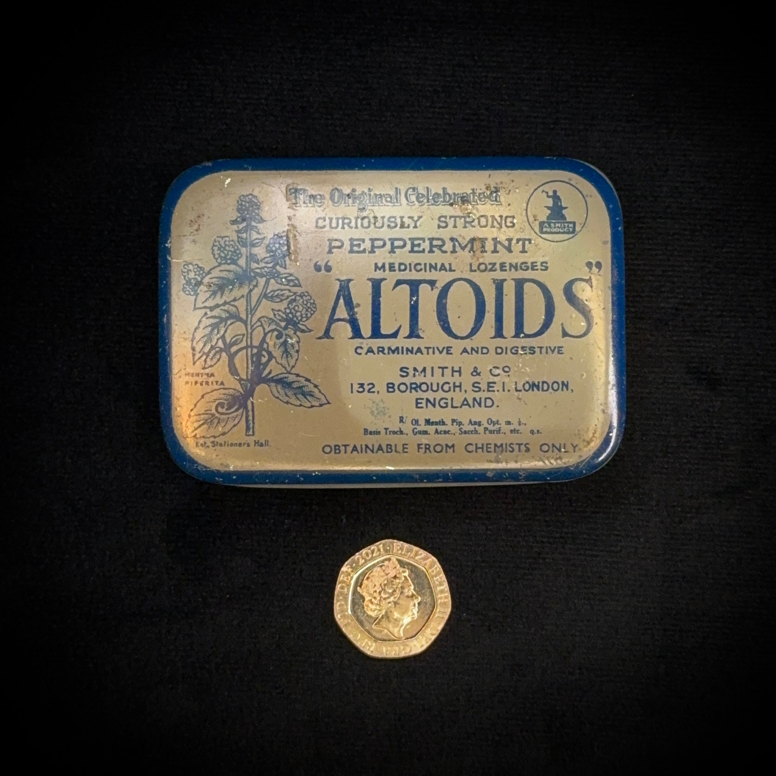 Attractive 1920s tin for UK Altoids in rare blue colour scheme