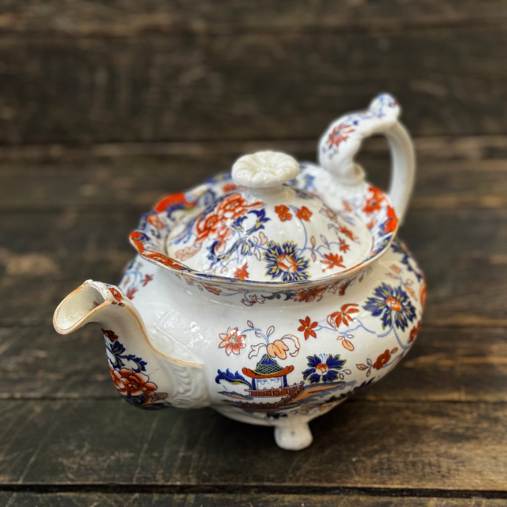 Early 19th century Imari teapot by Minton Amherst