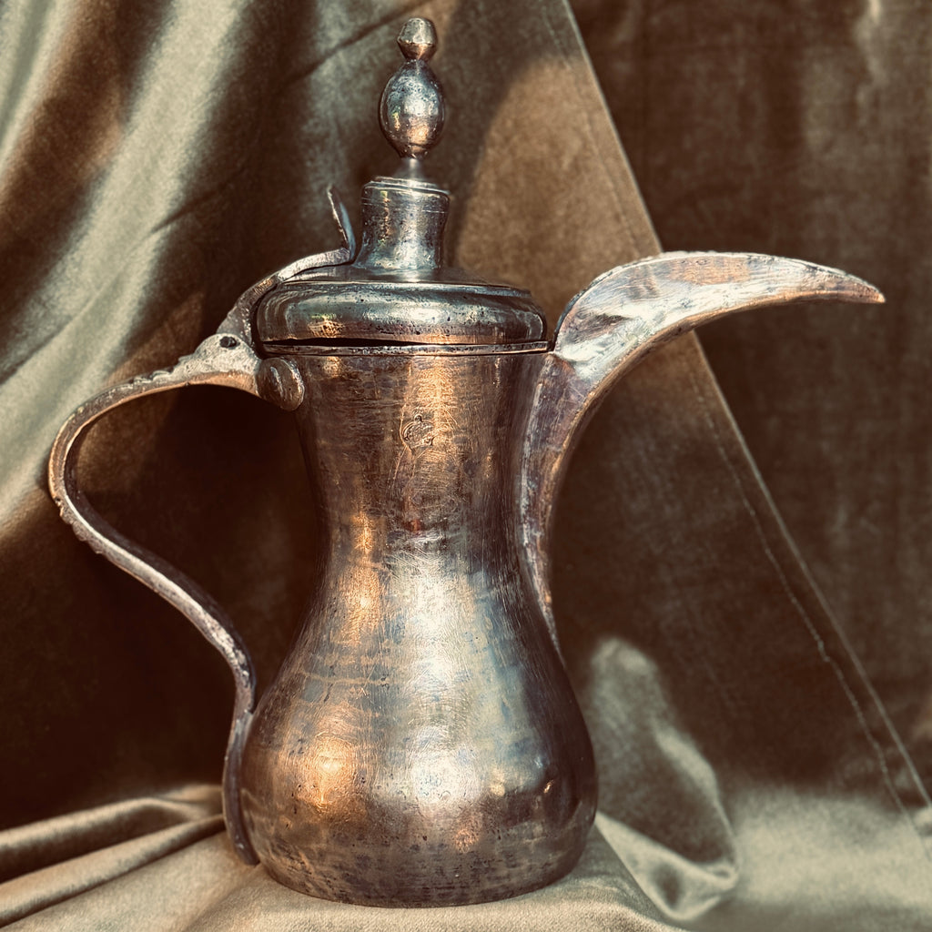Handmade silver-plated Syrian Bedouin dallah of late 18th century